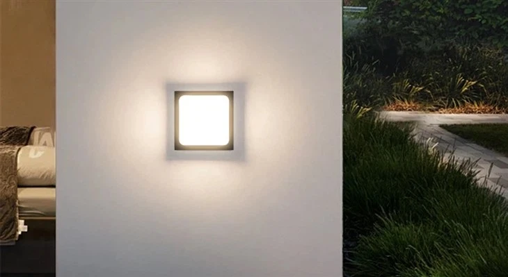 Pro S320 Bulkhead Light high quality
